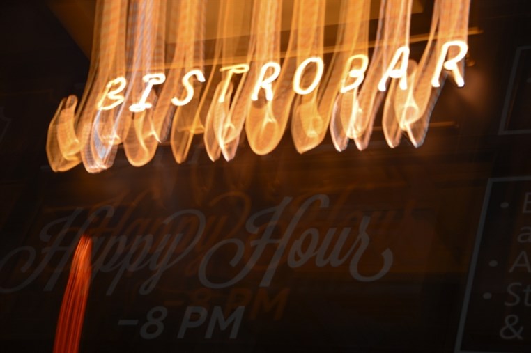 Bistrobar Live Hamra On Friday Night